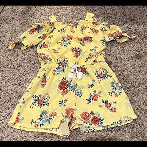 Little girl size small gorgeous romper